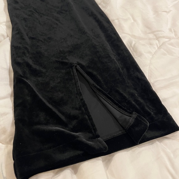Spanx Velvet Split Hem Wide Leg Pants - Picture 7 of 9